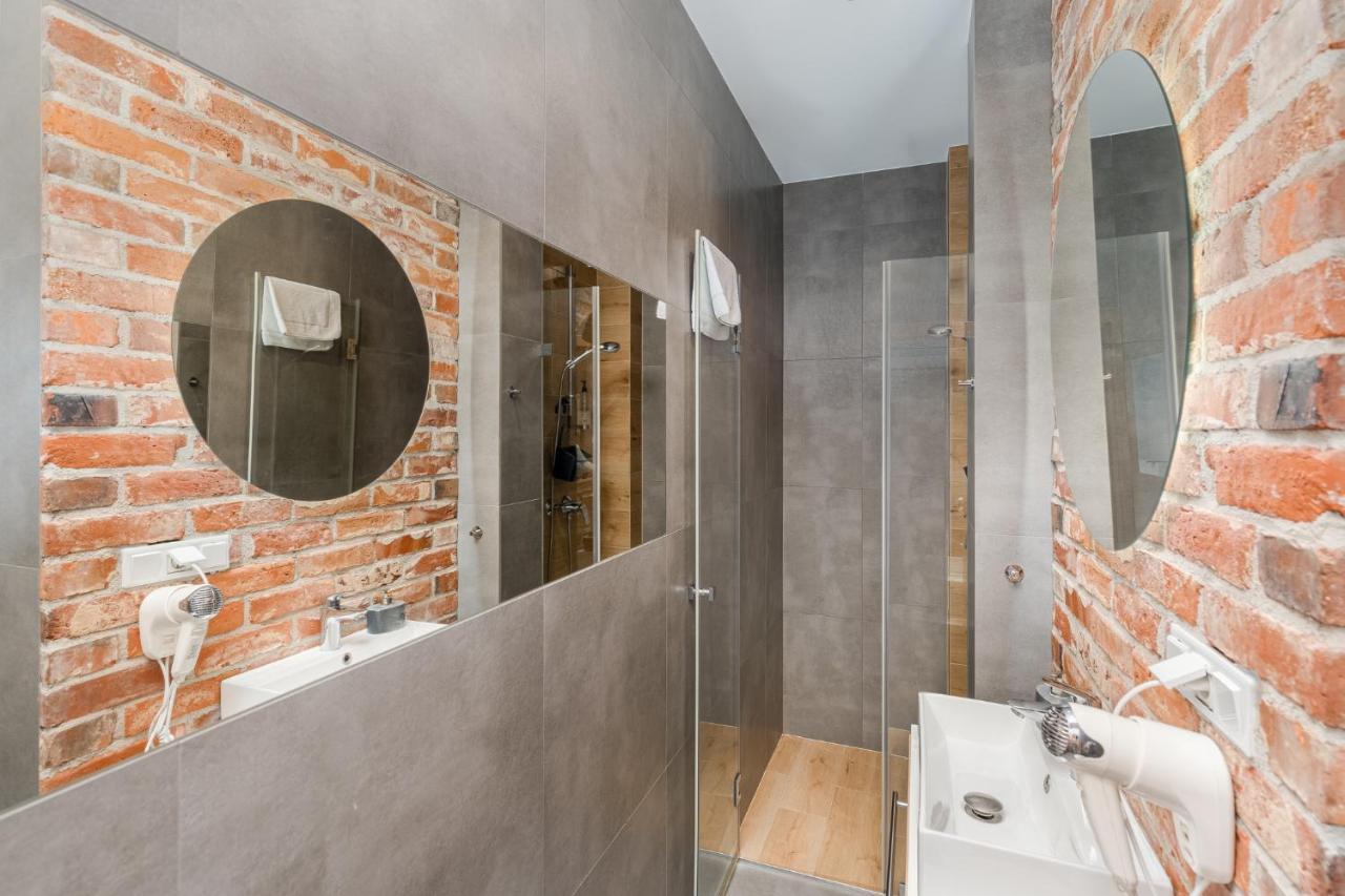 Saint Florian's - Old Town Luxury - By Upstairs Krakov