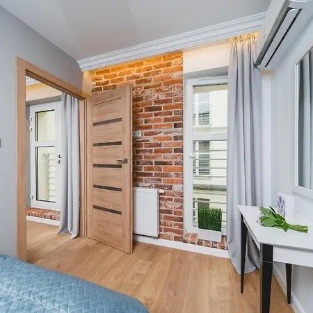 Saint Florian'S Suites - Old Town Luxury Apartments - By Upstairs Krakau Exterior foto