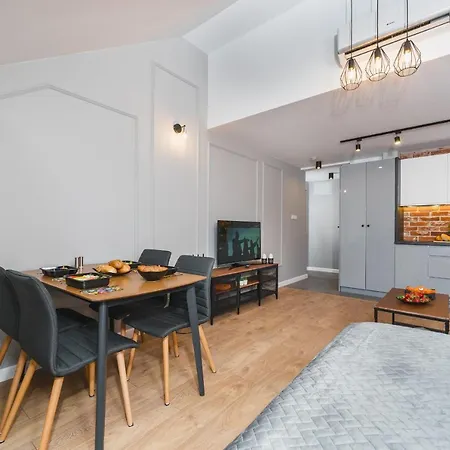 Saint Florian'S Suites - Old Town Luxury Apartments - By Upstairs Krakau Exterior foto