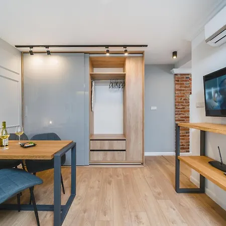 Saint Florian'S Suites - Old Town Luxury Apartments - By Upstairs Krakau Exterior foto