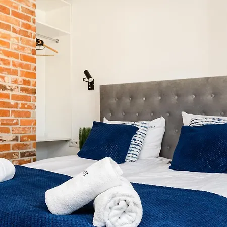 Saint Florian'S Suites - Old Town Luxury Apartments - By Upstairs Krakau Exterior foto