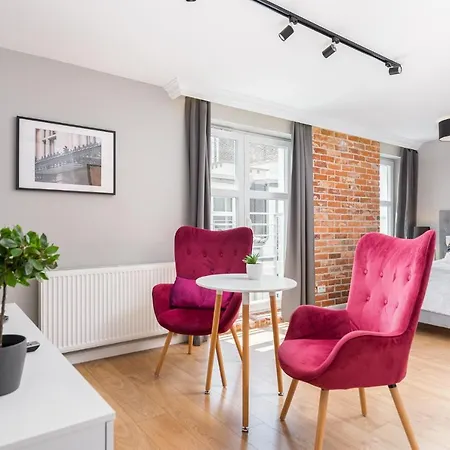 Saint Florian'S Suites - Old Town Luxury Apartments - By Upstairs Krakau Exterior foto
