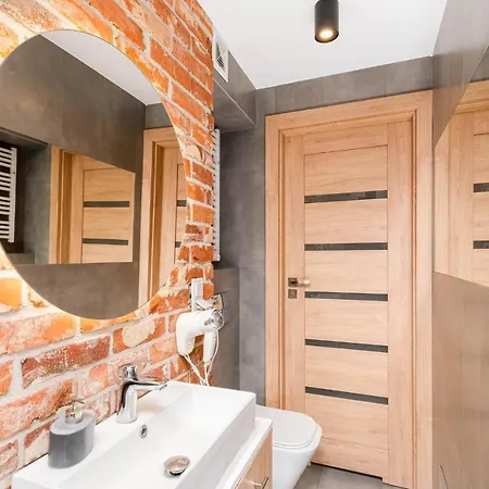 Saint Florian'S Suites - Old Town Luxury Apartments - By Upstairs Krakau Exterior foto