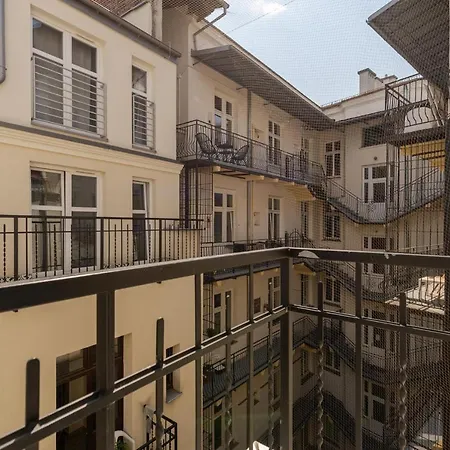 Saint Florian'S Suites - Old Town Luxury Apartments - By Upstairs Krakau Exterior foto