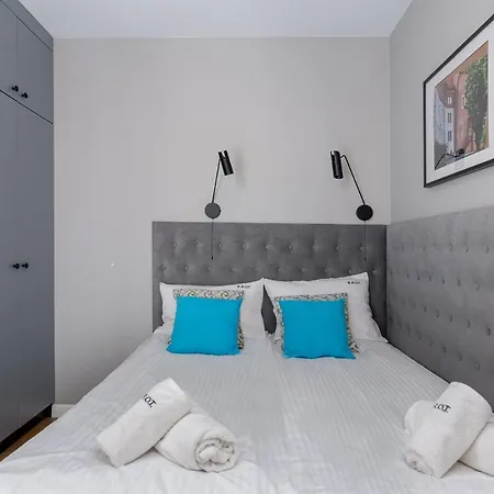 Saint Florian'S Suites - Old Town Luxury Apartments - By Upstairs Krakau Exterior foto